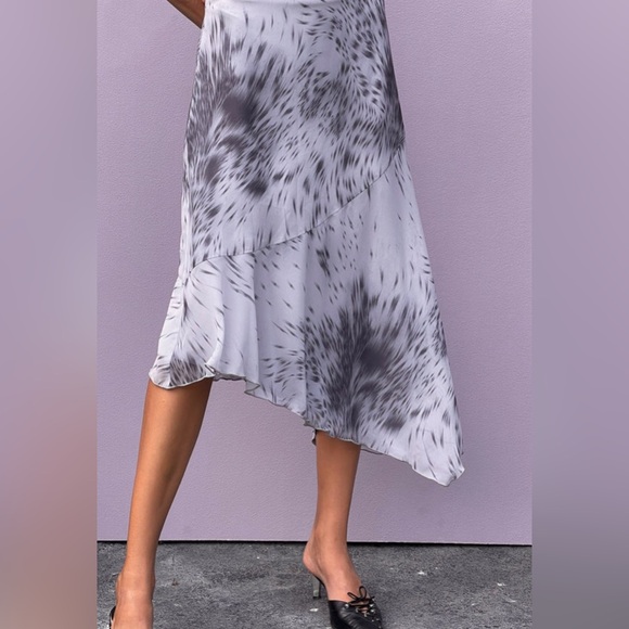 108. Motel Rocks - Cinta Low Rise Midi Skirt In Distorted Animal Print - NWT - Picture 1 of 5